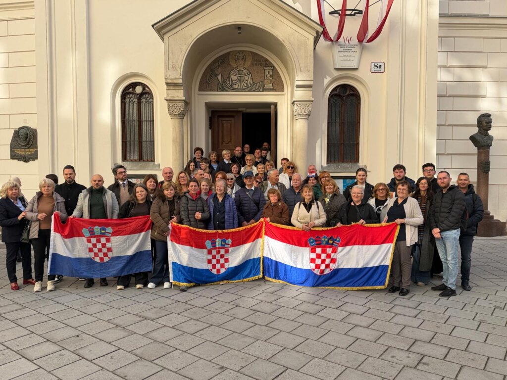 Križevacký vladyka Milan Stipić spolu s pútnikmi navštívil Bratislavu